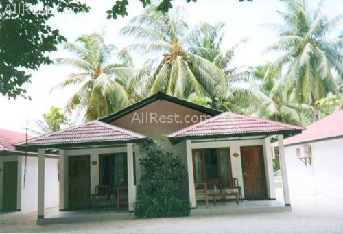Komandoo Island Resort 3